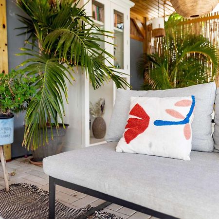 J&L Resort Вилемстад Екстериор снимка